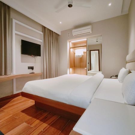 Aura Rooms Ντεχραντούν Εξωτερικό φωτογραφία