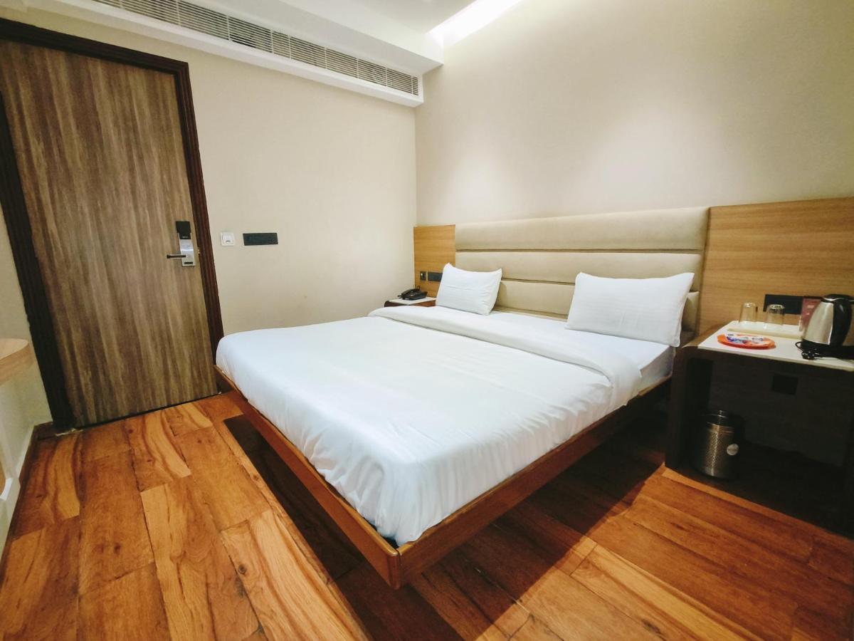 Aura Rooms Ντεχραντούν Εξωτερικό φωτογραφία