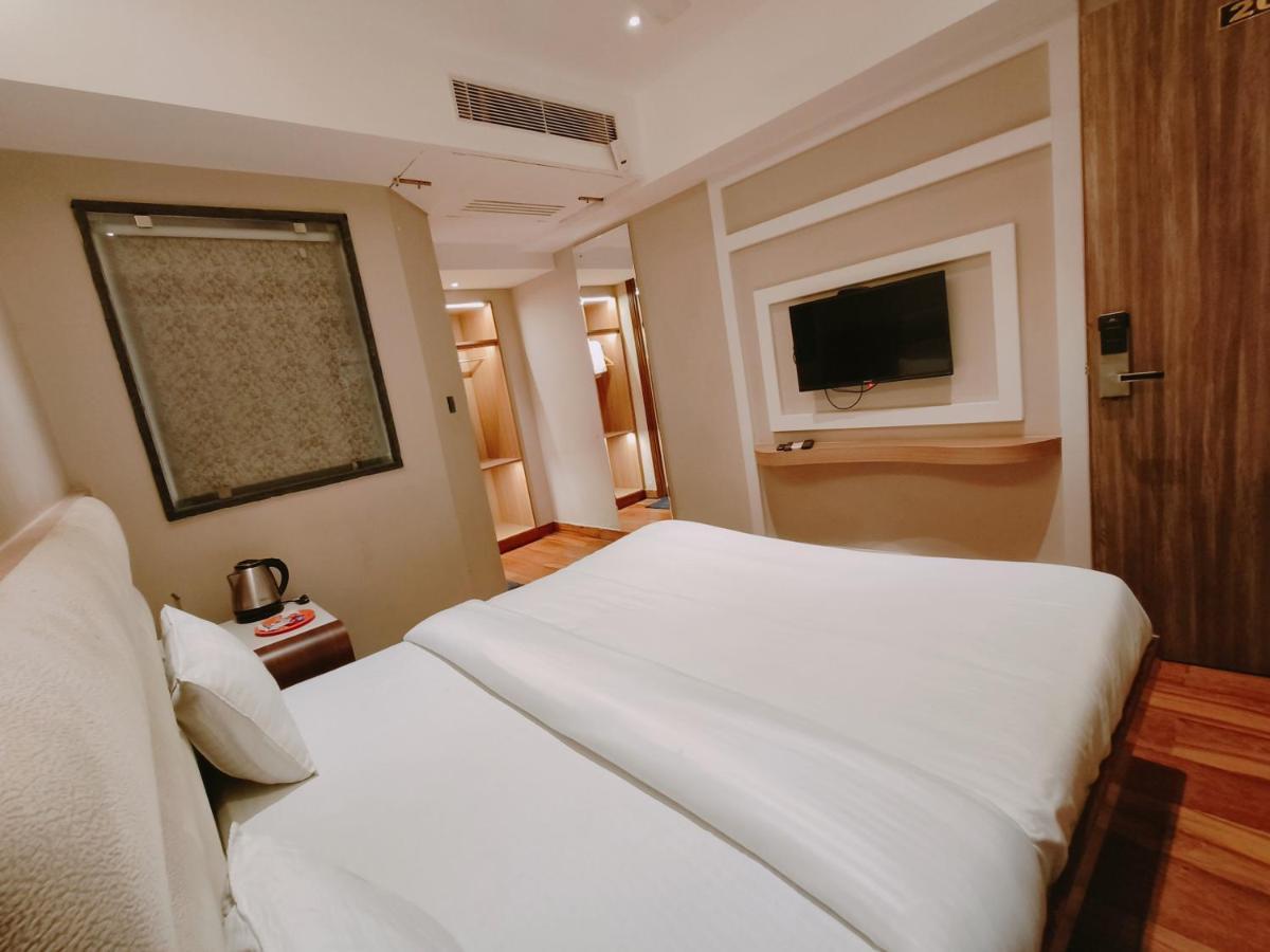 Aura Rooms Ντεχραντούν Εξωτερικό φωτογραφία