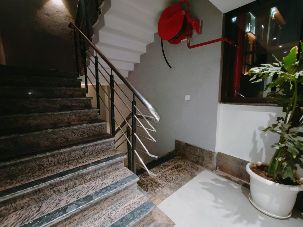 Aura Rooms Ντεχραντούν Εξωτερικό φωτογραφία